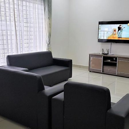 Sr Home-Stay @ Klia กัวลาลัมเปอร์ ภายนอก รูปภาพ