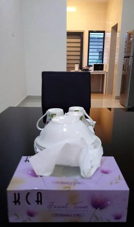 Sr Home-Stay @ Klia กัวลาลัมเปอร์ ภายนอก รูปภาพ